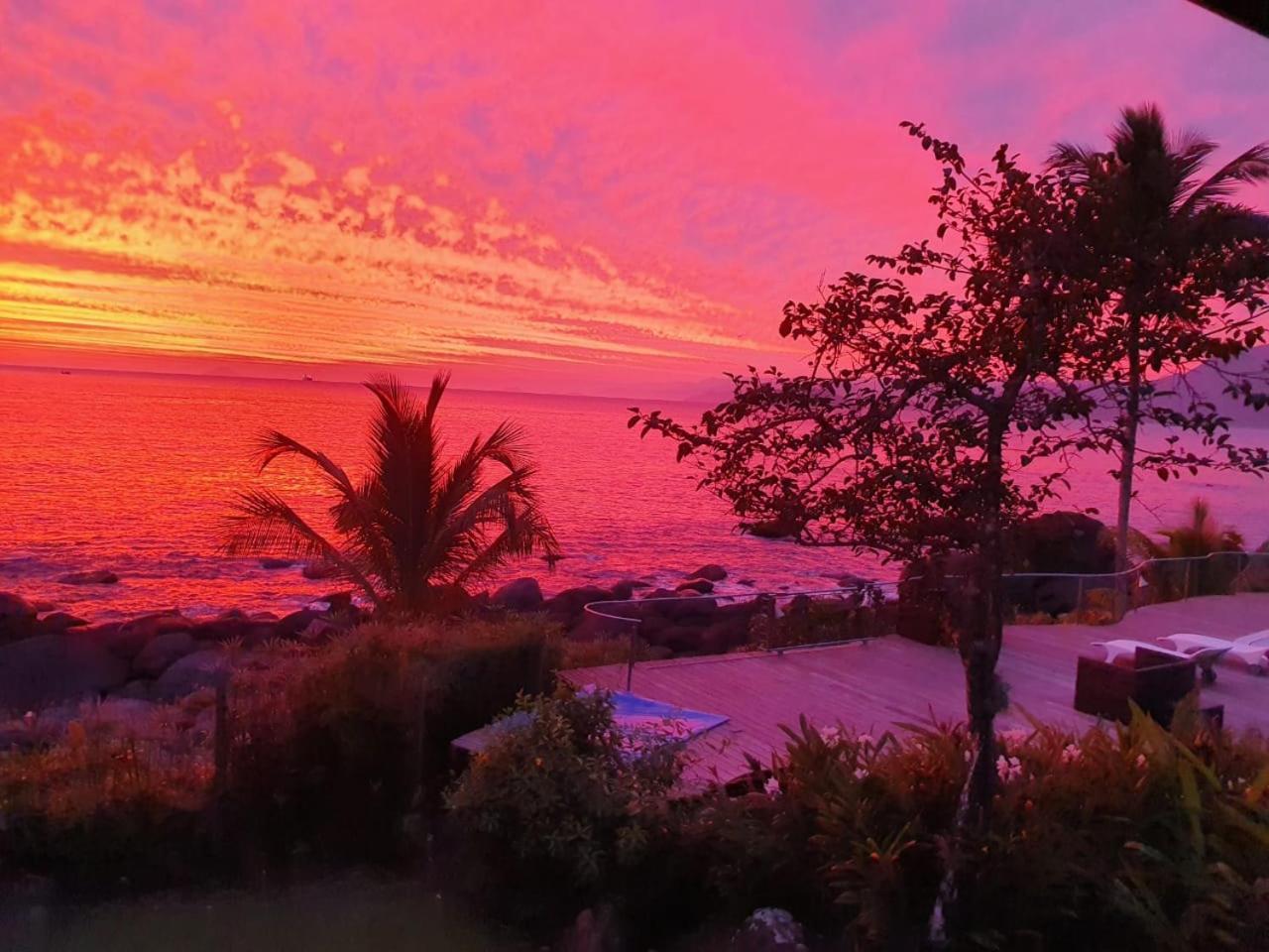 Vila Sol-Lua Bangalo Com Uso Exclusivo Da Piscina Ilhabela Exteriér fotografie